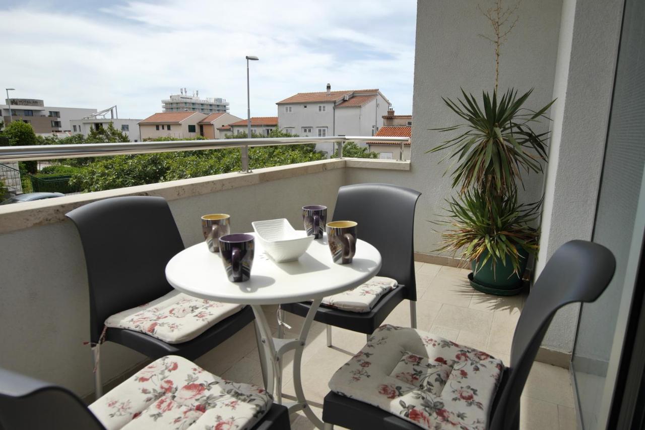 מאקרסקה Apartments Mario Migros מראה חיצוני תמונה