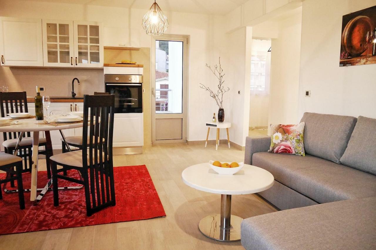 מאקרסקה Apartments Mario Migros מראה חיצוני תמונה