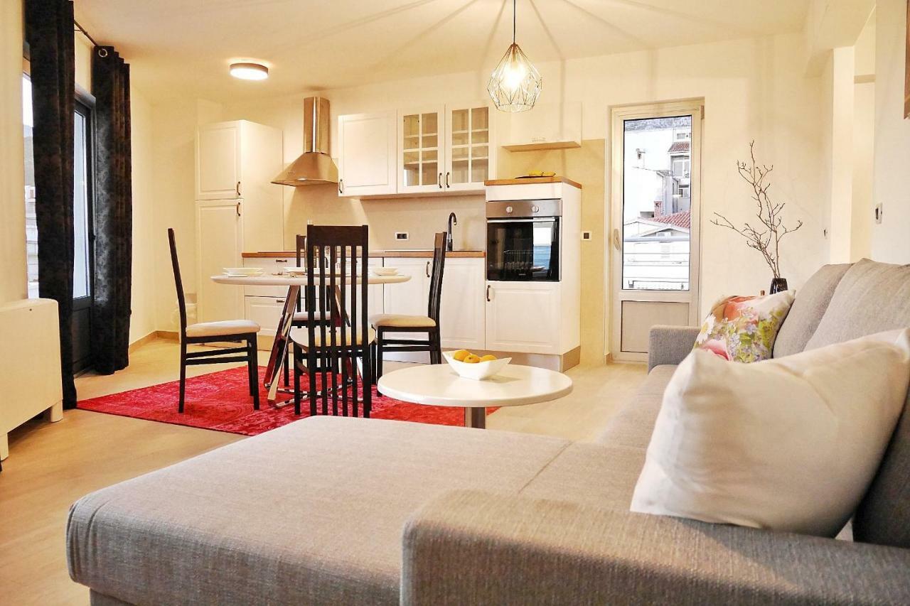 מאקרסקה Apartments Mario Migros מראה חיצוני תמונה
