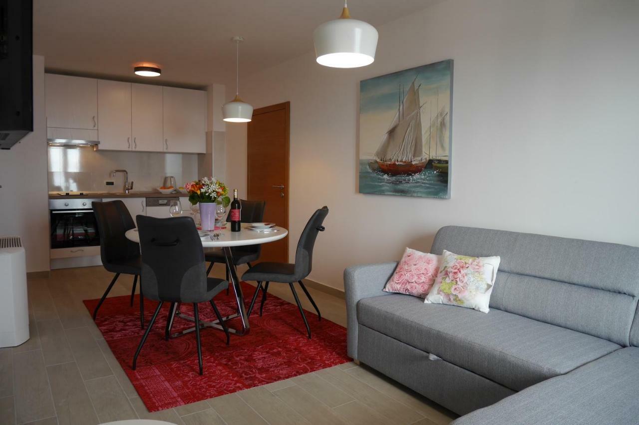 מאקרסקה Apartments Mario Migros מראה חיצוני תמונה